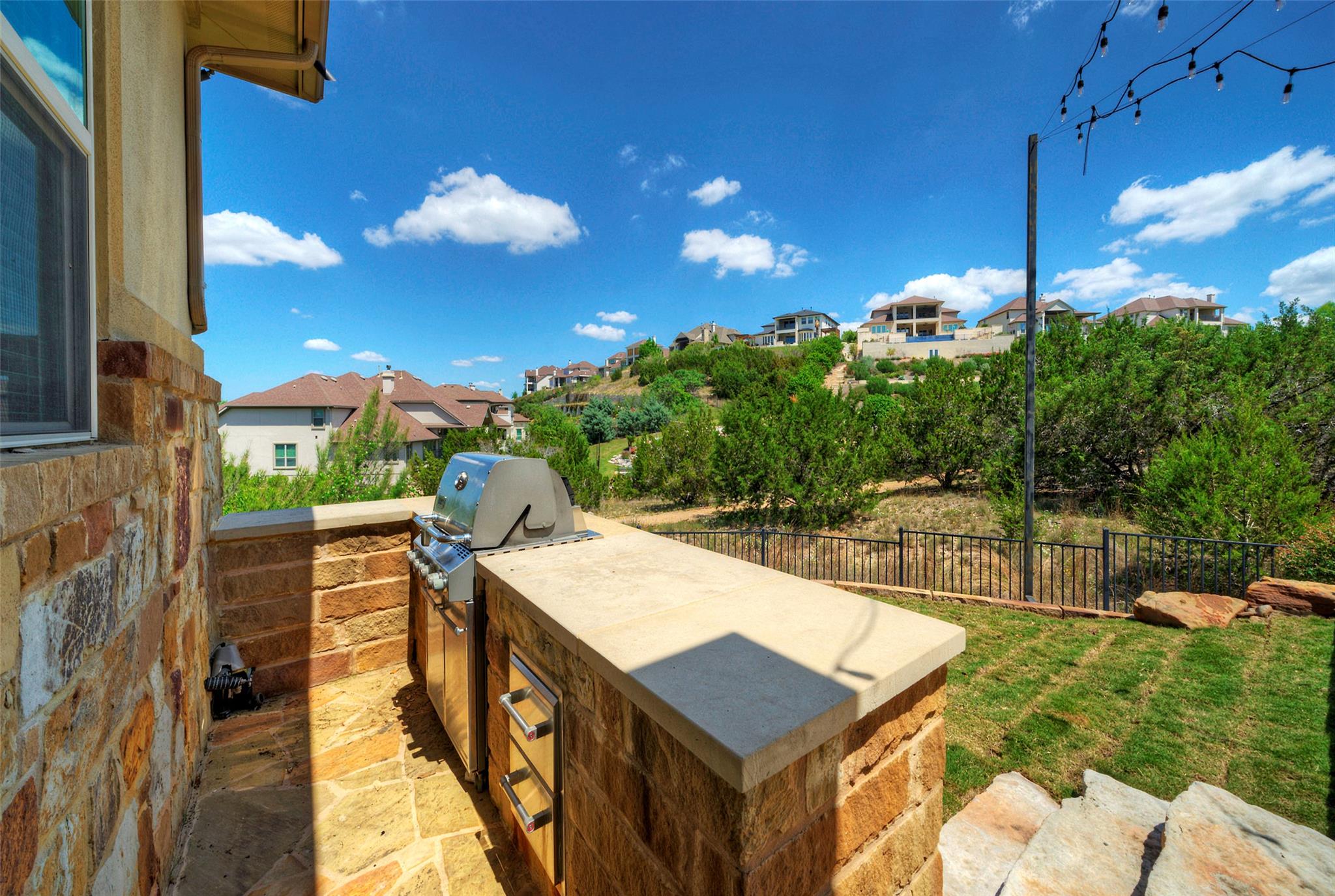 6117 Osceola Trl, Austin, TX 78738