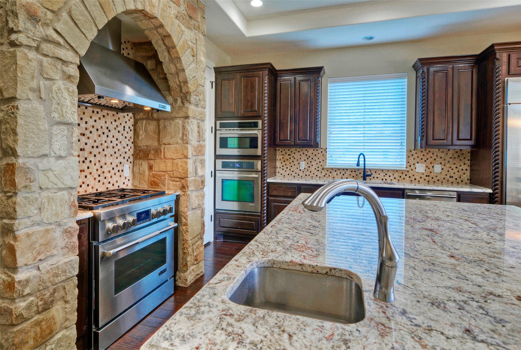 6117 Osceola Trl, Austin, TX 78738