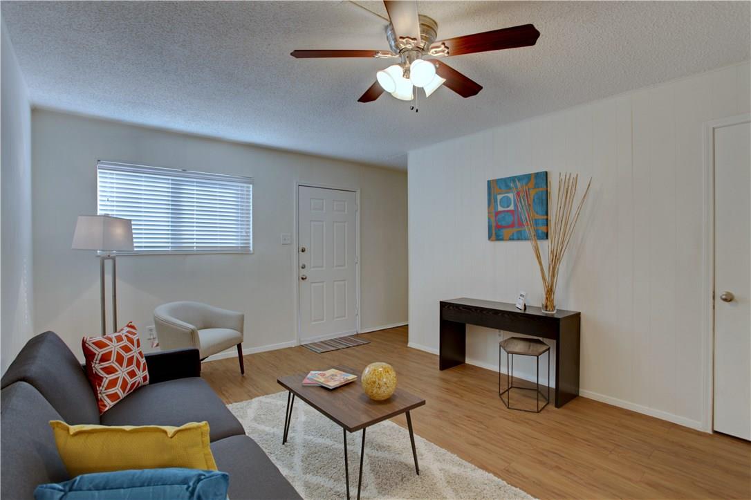 816 W North Loop Blvd # 106, Austin, TX 78756