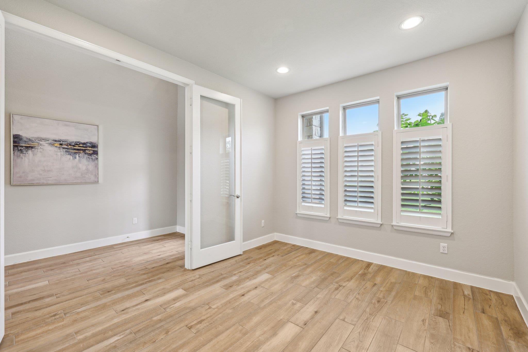 131 Kellogg Ln, Bastrop, TX 78602