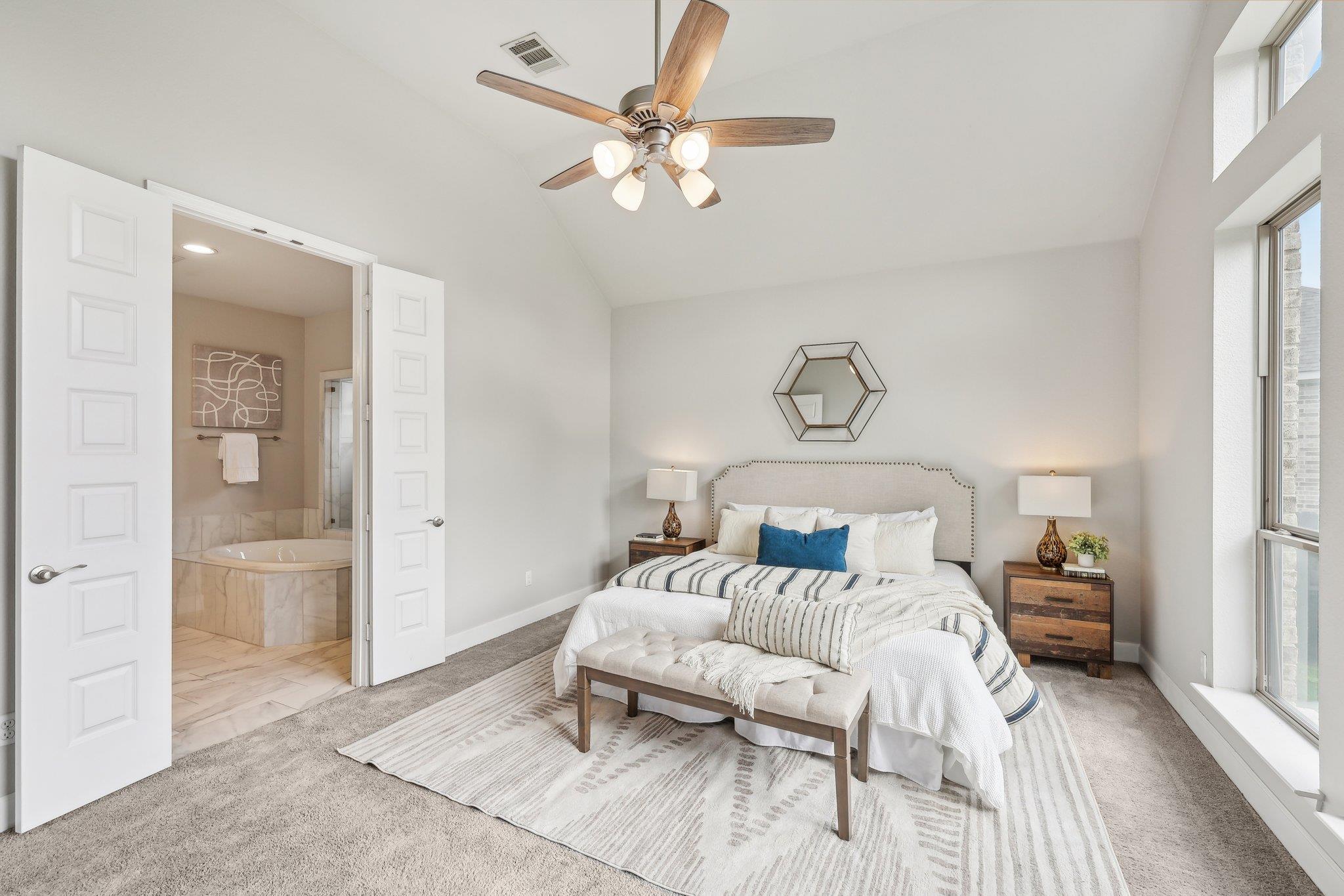 131 Kellogg Ln, Bastrop, TX 78602