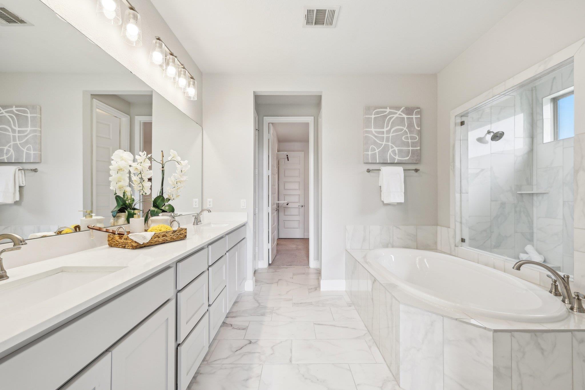 131 Kellogg Ln, Bastrop, TX 78602