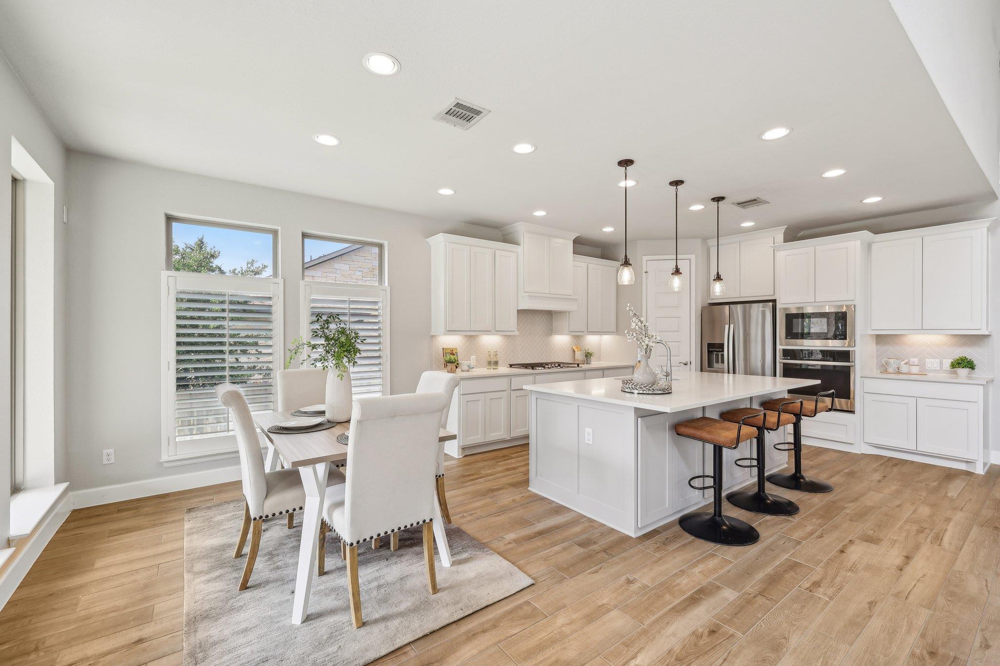 131 Kellogg Ln, Bastrop, TX 78602