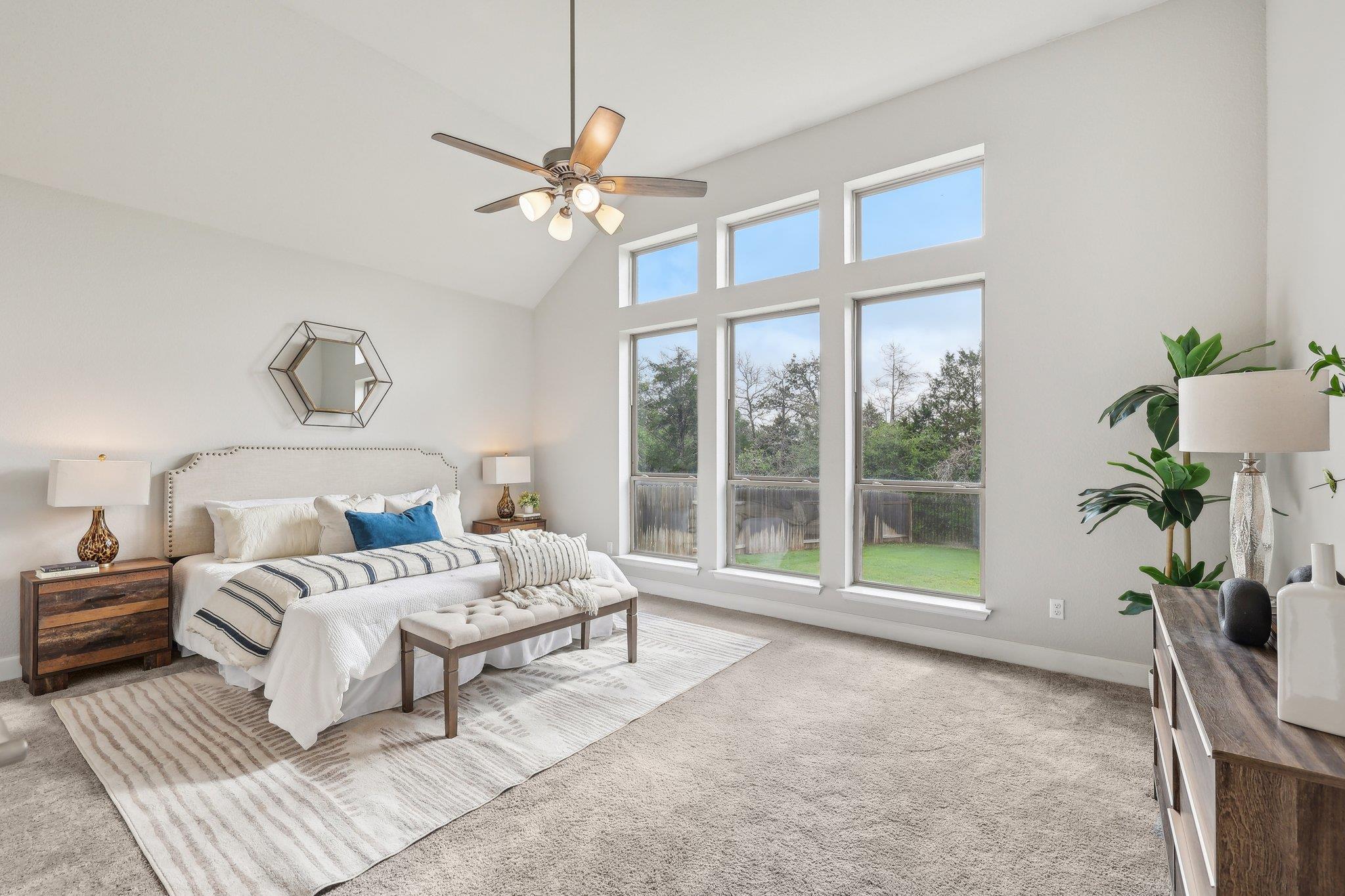 131 Kellogg Ln, Bastrop, TX 78602