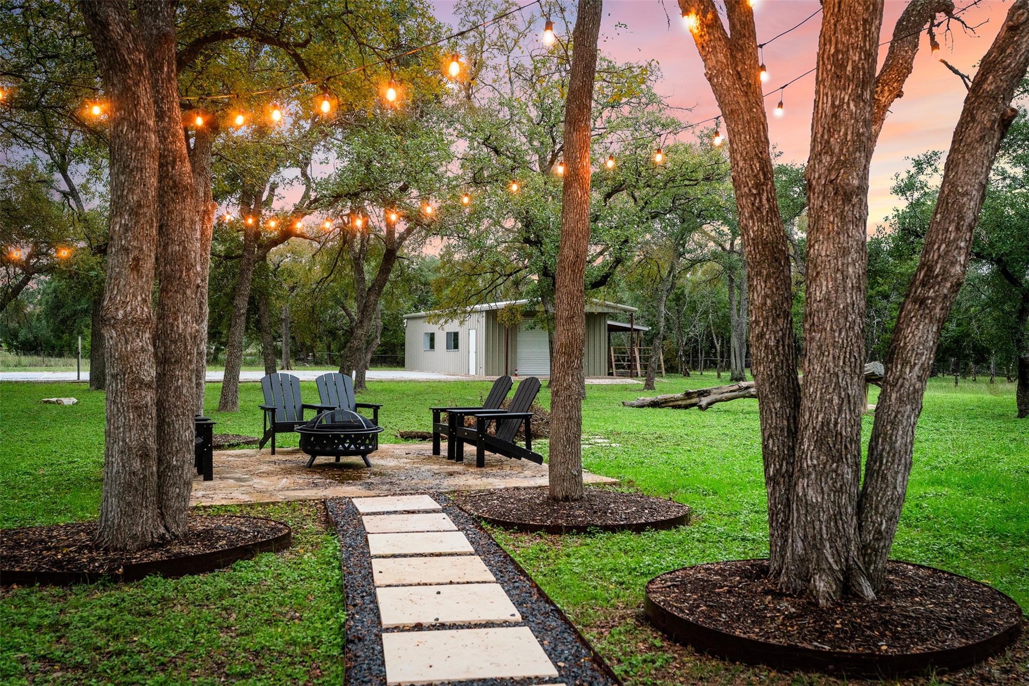 1100 Live Oak Rd, Leander, TX 78641