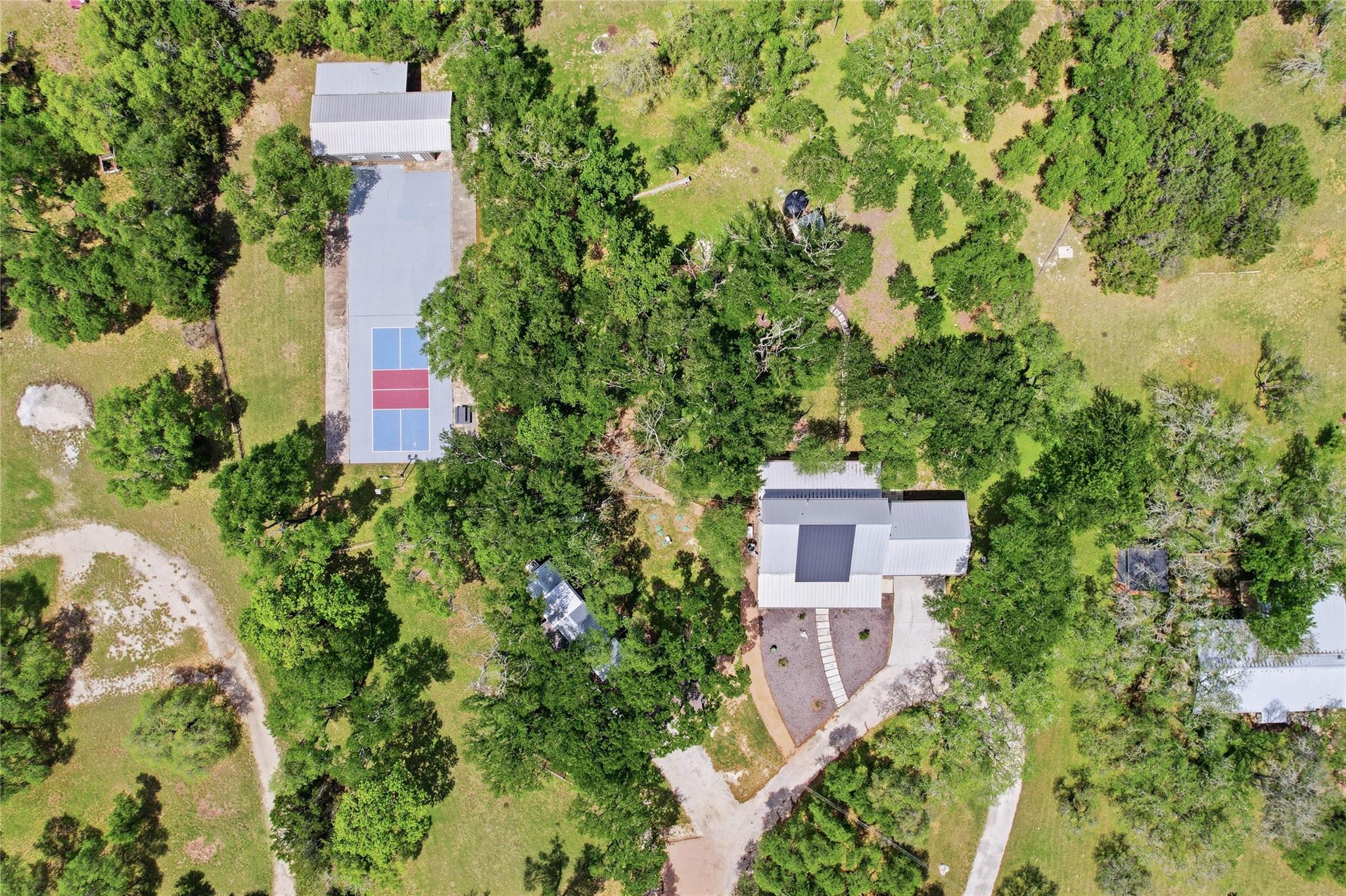 1100 Live Oak Rd, Leander, TX 78641