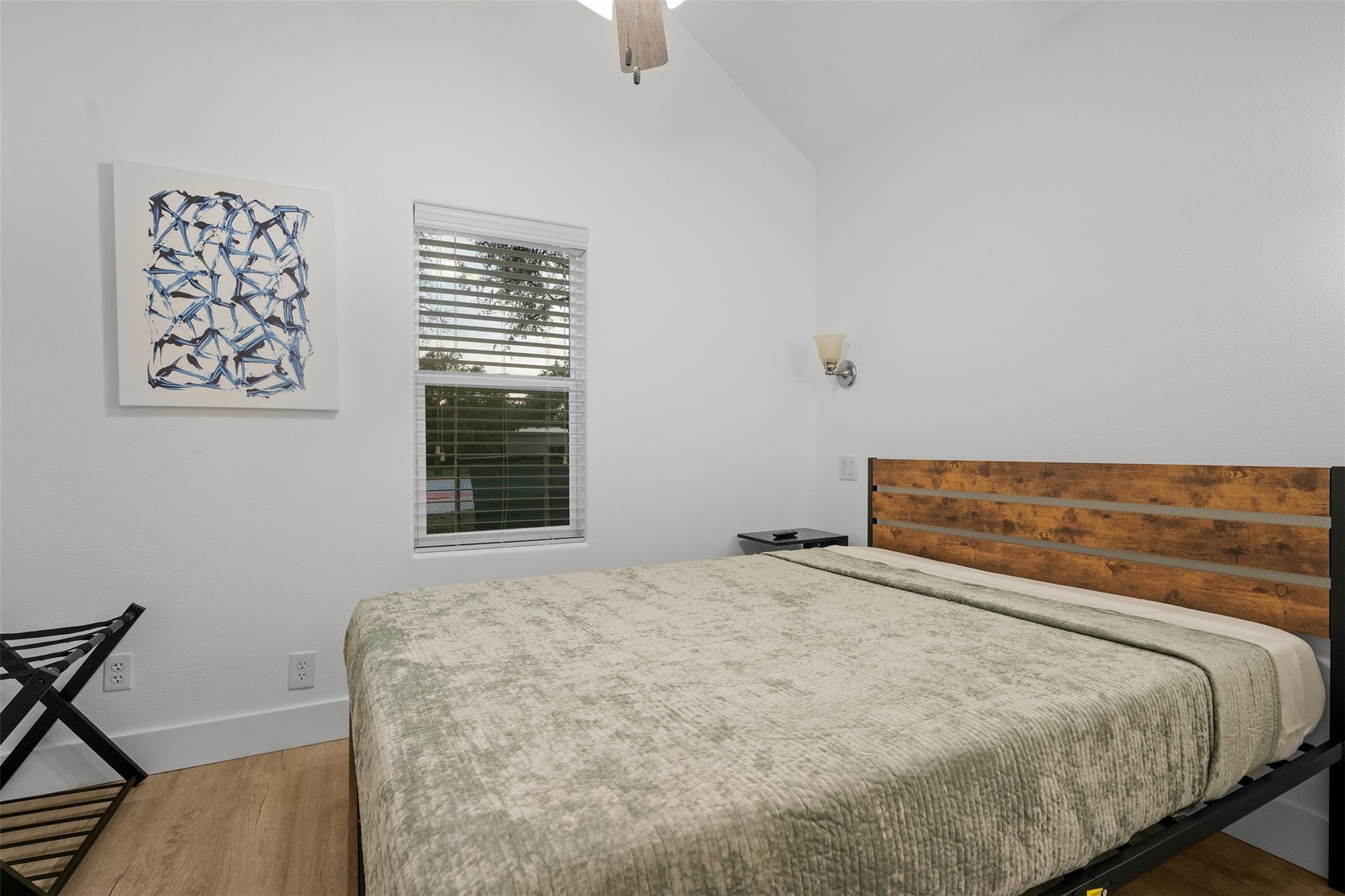 1100 Live Oak Rd, Leander, TX 78641