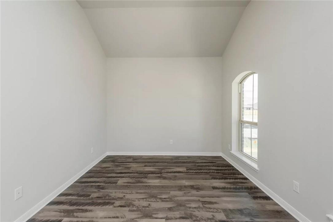 5118 Leaning Tree Dr, Temple, TX 76502