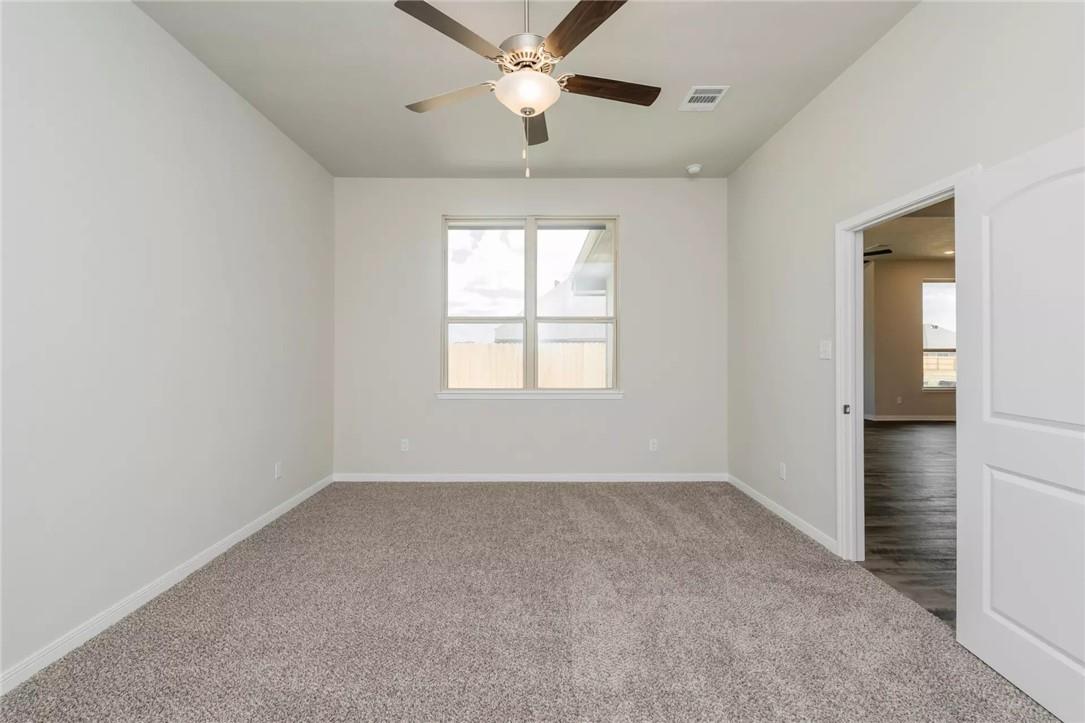 5118 Leaning Tree Dr, Temple, TX 76502