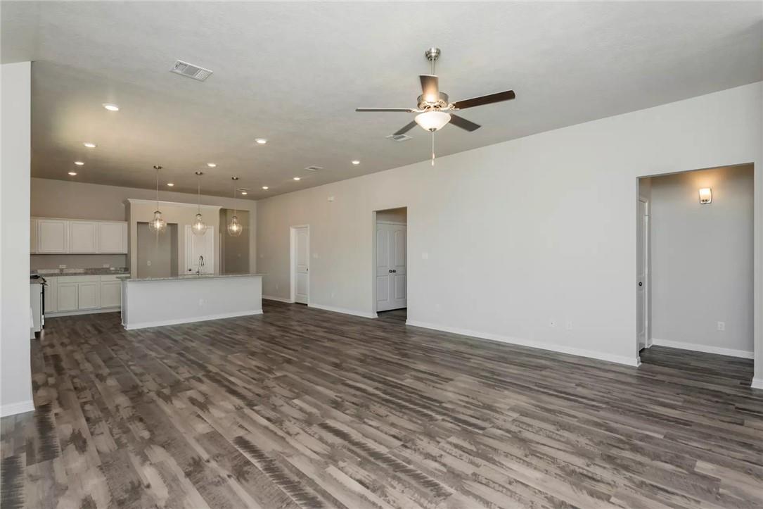 5118 Leaning Tree Dr, Temple, TX 76502