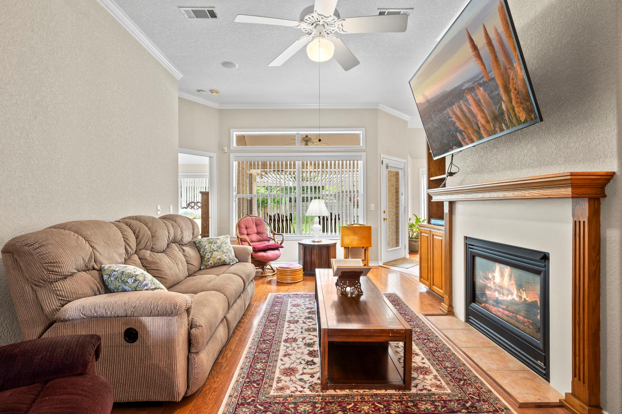 107 Stacey Ln, Georgetown, TX 78628