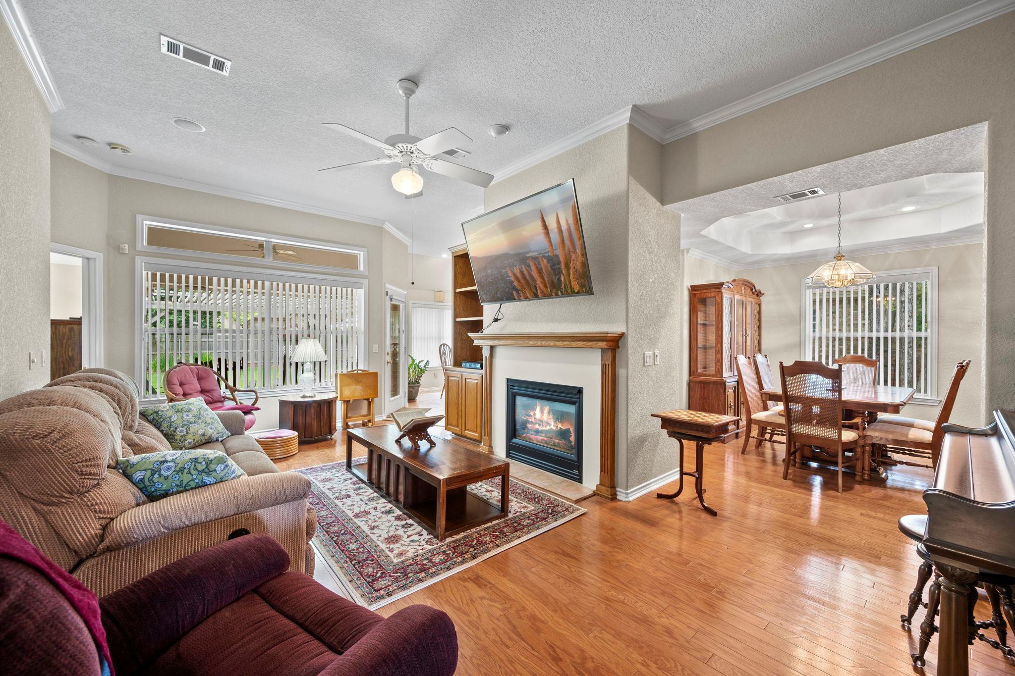 107 Stacey Ln, Georgetown, TX 78628