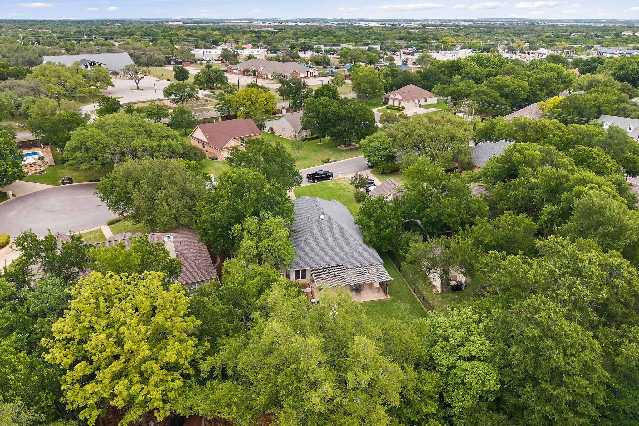 107 Stacey Ln, Georgetown, TX 78628