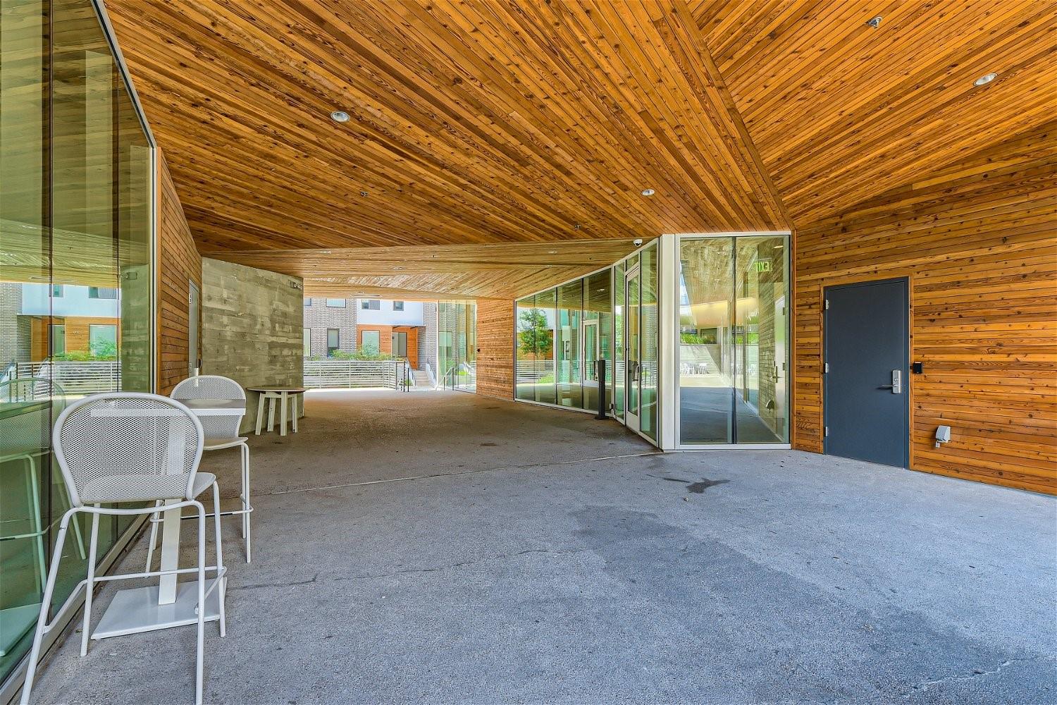 900 S 1st St # 421, Austin, TX 78704