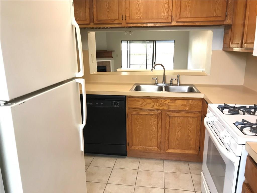 1411 GRACY FARMS Ln # 16, Austin, TX 78758