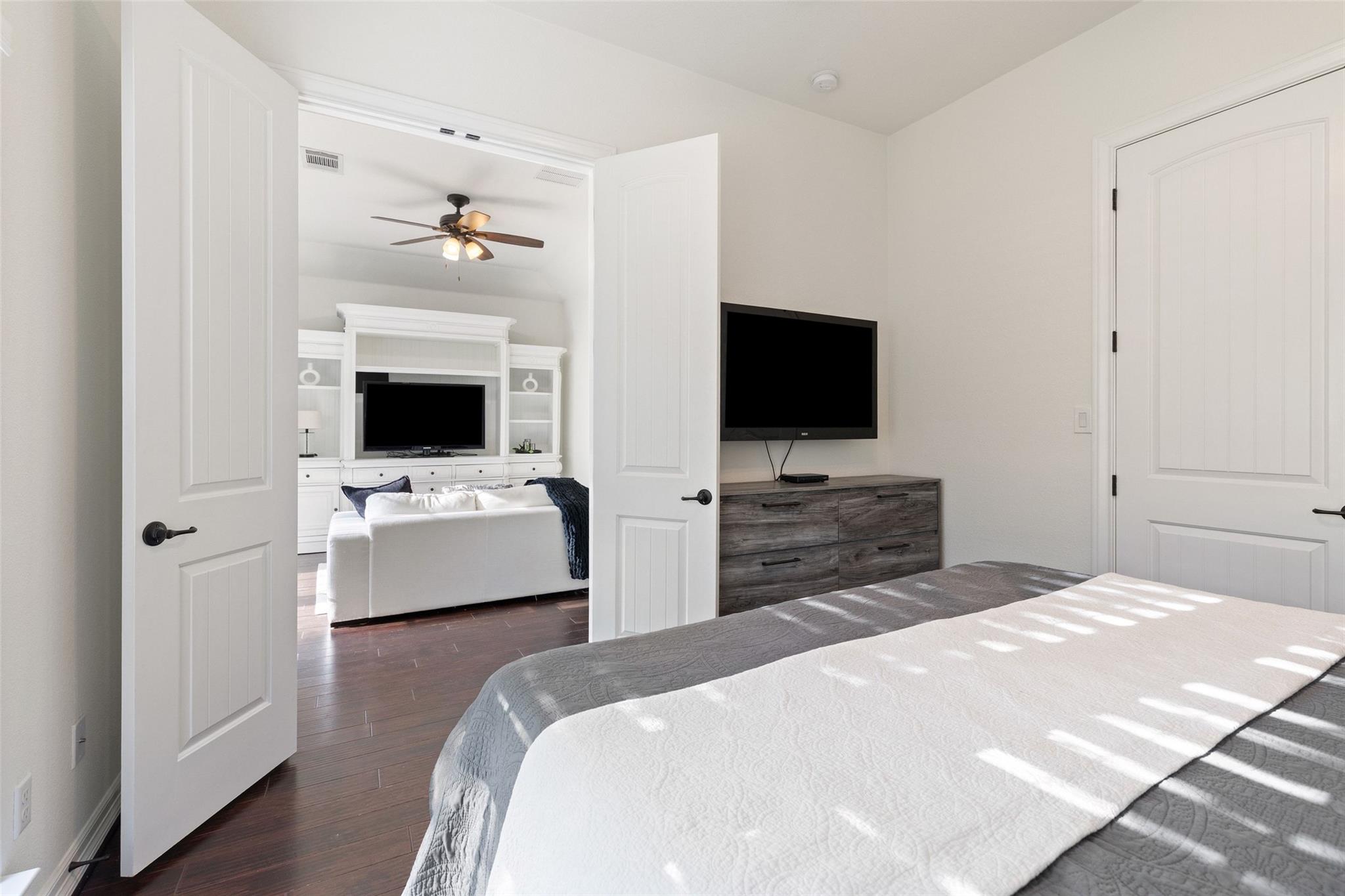 210 Lake Como Dr, Lakeway, TX 78734