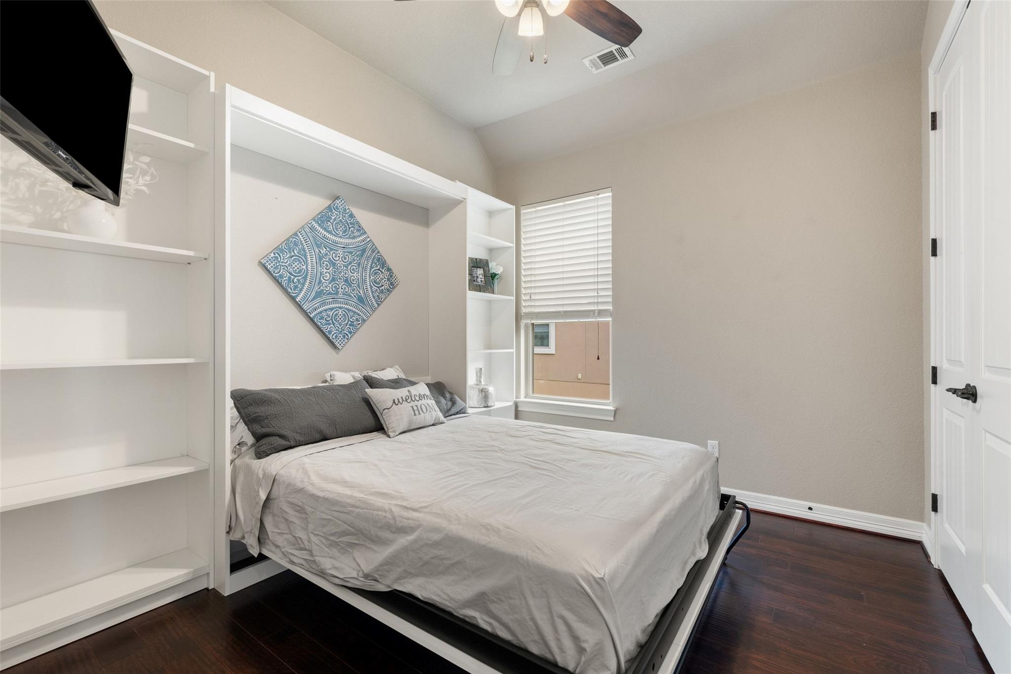 210 Lake Como Dr, Lakeway, TX 78734