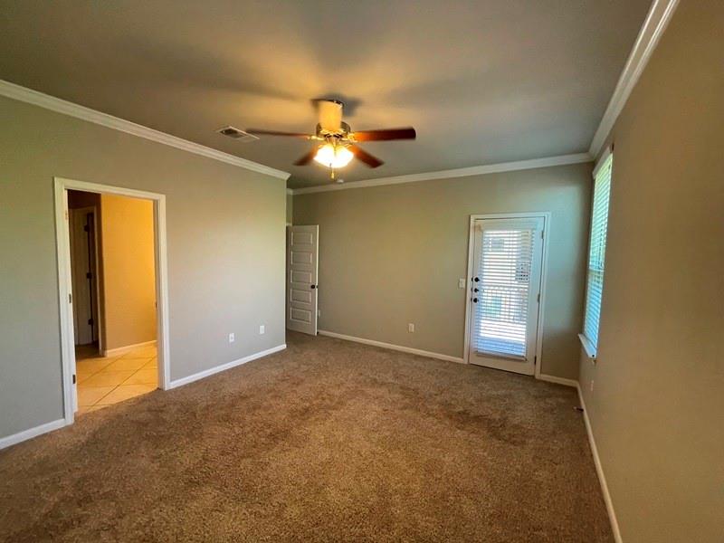 400 Hummingbird Ln # A, Austin, TX 78734