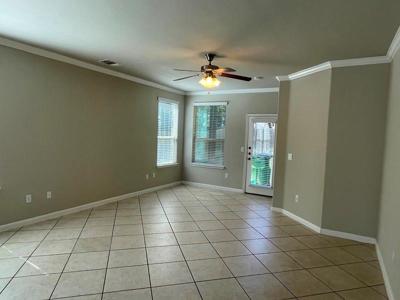 400 Hummingbird Ln # A, Austin, TX 78734