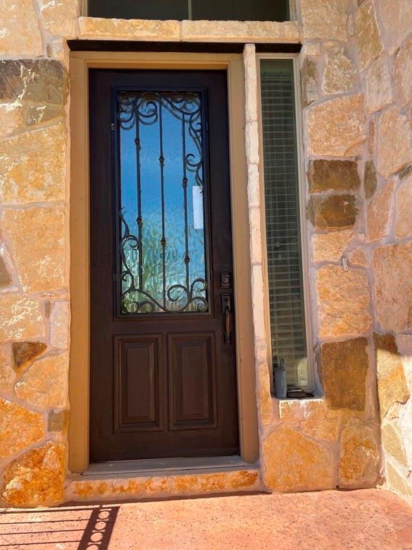 400 Hummingbird Ln # A, Austin, TX 78734