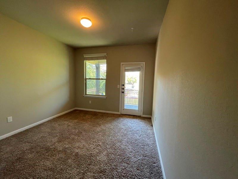 400 Hummingbird Ln # A, Austin, TX 78734