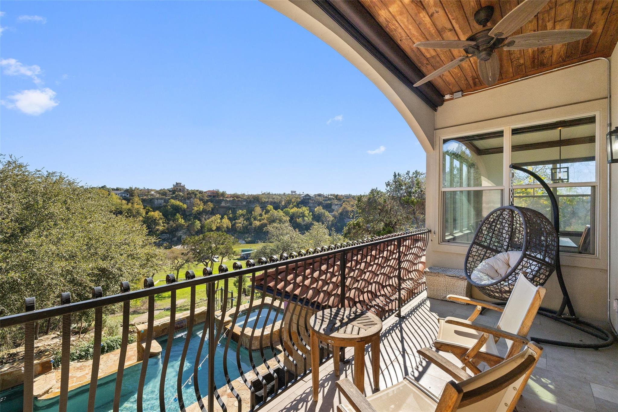 23617 Indian Divide Cv, Spicewood, TX 78669