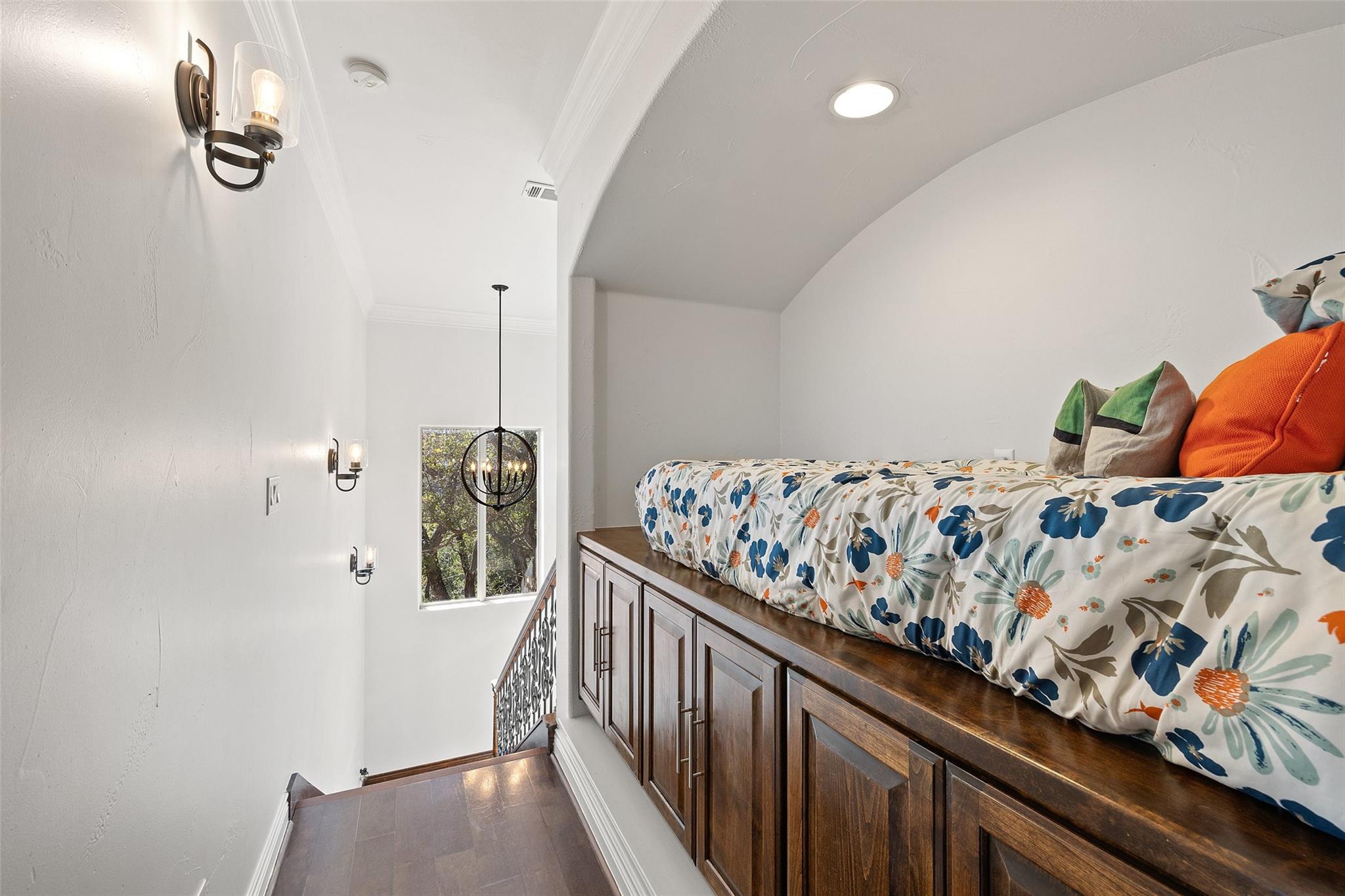 23617 Indian Divide Cv, Spicewood, TX 78669