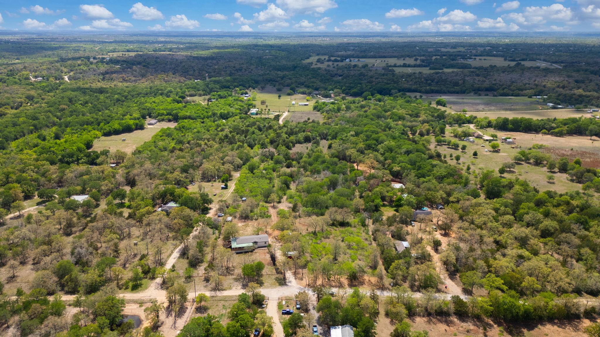 340 Red Hawk Dr, Dale, TX 78616