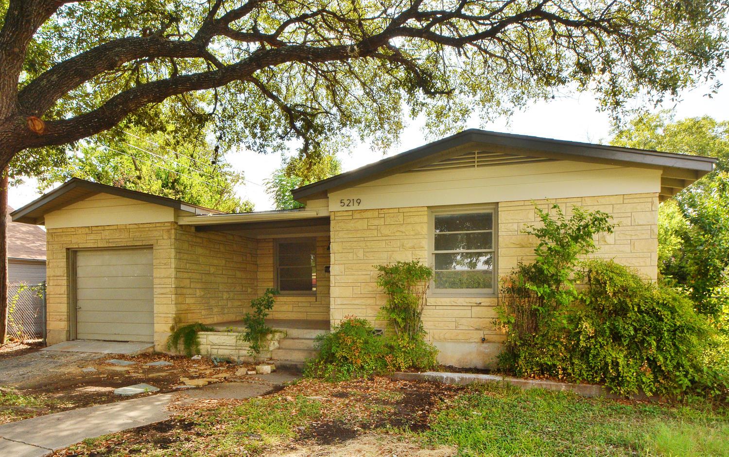 5219 Woodrow Ave, Austin, TX 78756