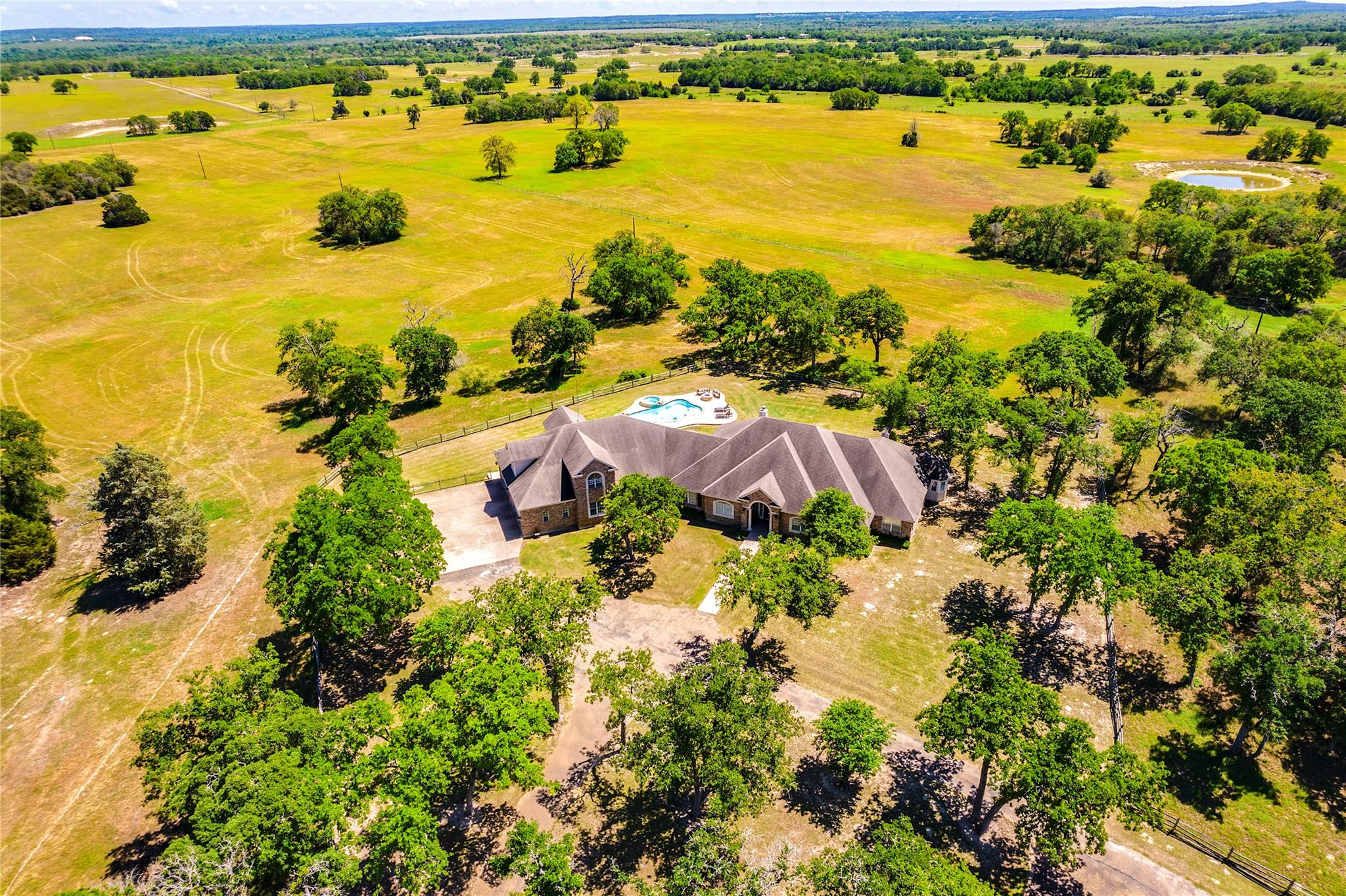 17270 FM 112, Thrall, TX 76578