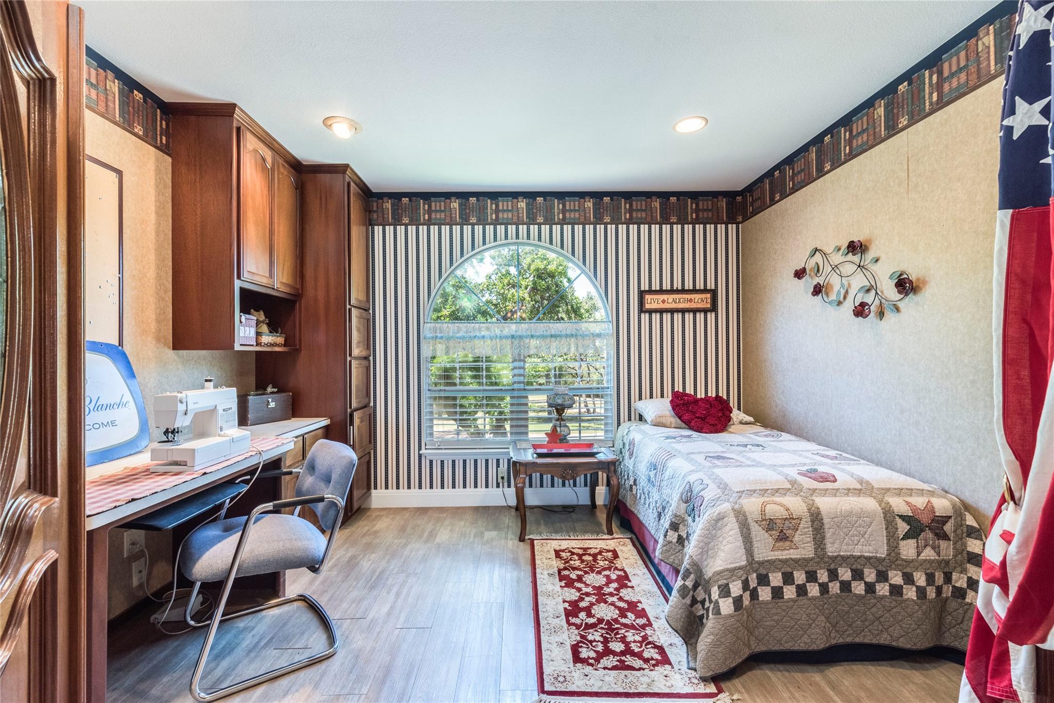 17270 FM 112, Thrall, TX 76578