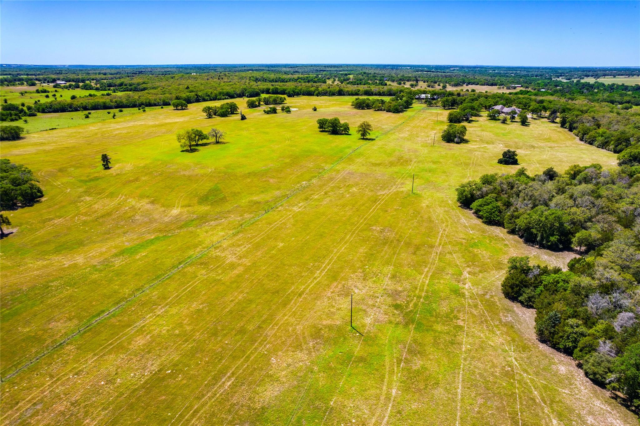 17270 FM 112, Thrall, TX 76578