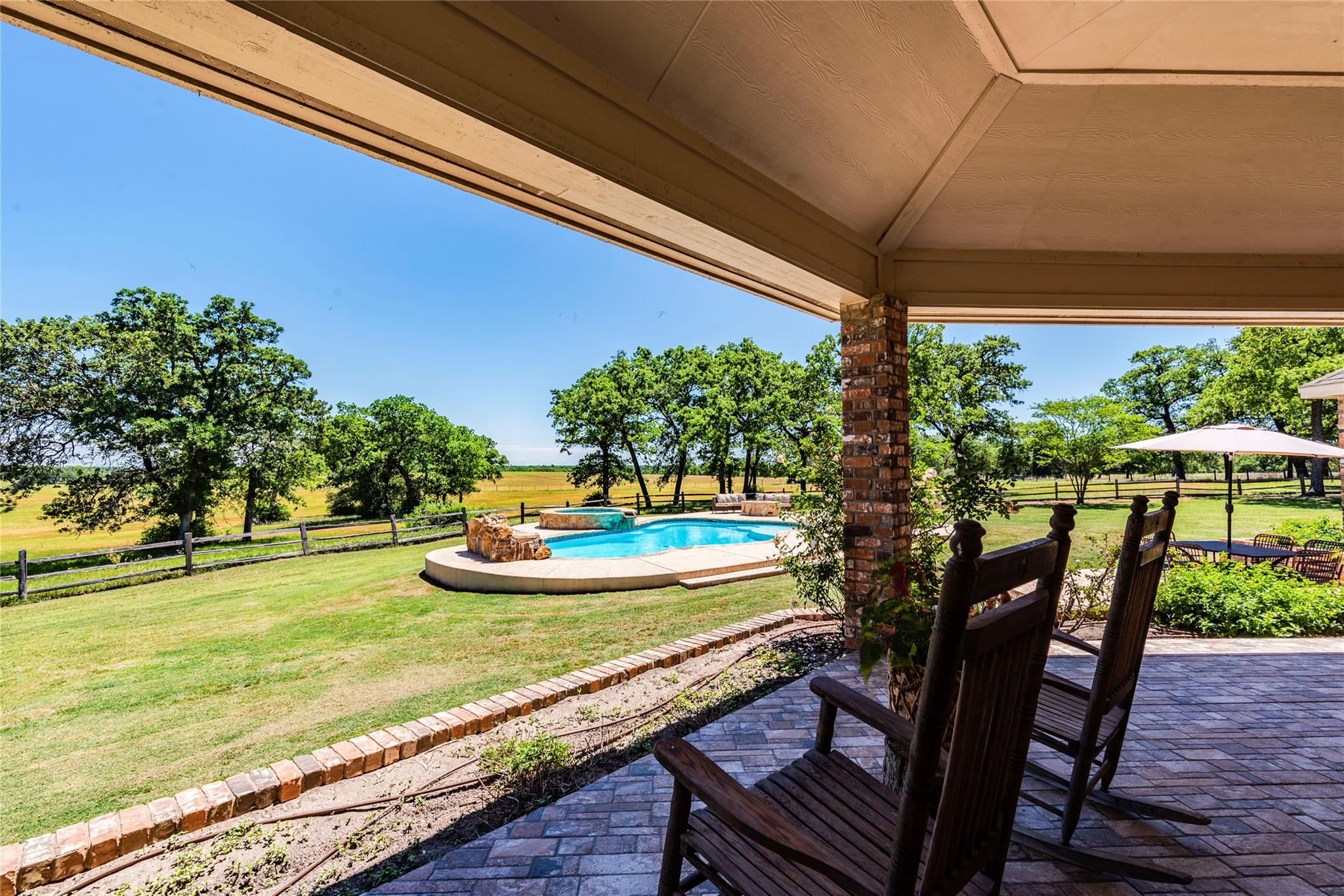 17270 FM 112, Thrall, TX 76578