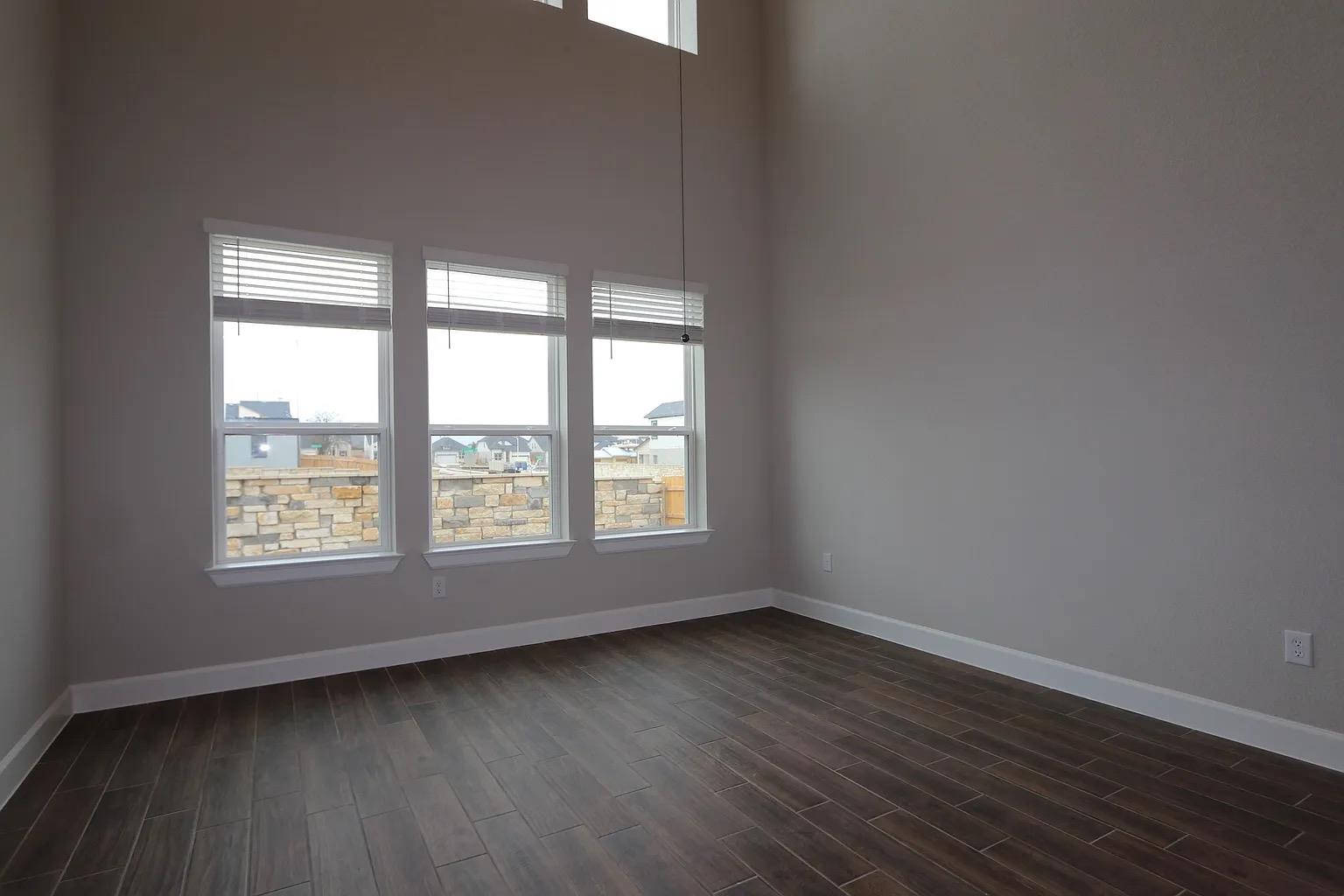 11802 Hurricane Haze Dr, Austin, TX 78747