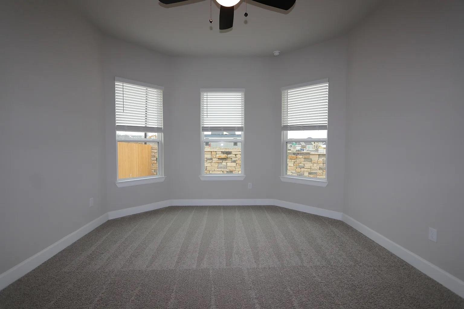 11802 Hurricane Haze Dr, Austin, TX 78747