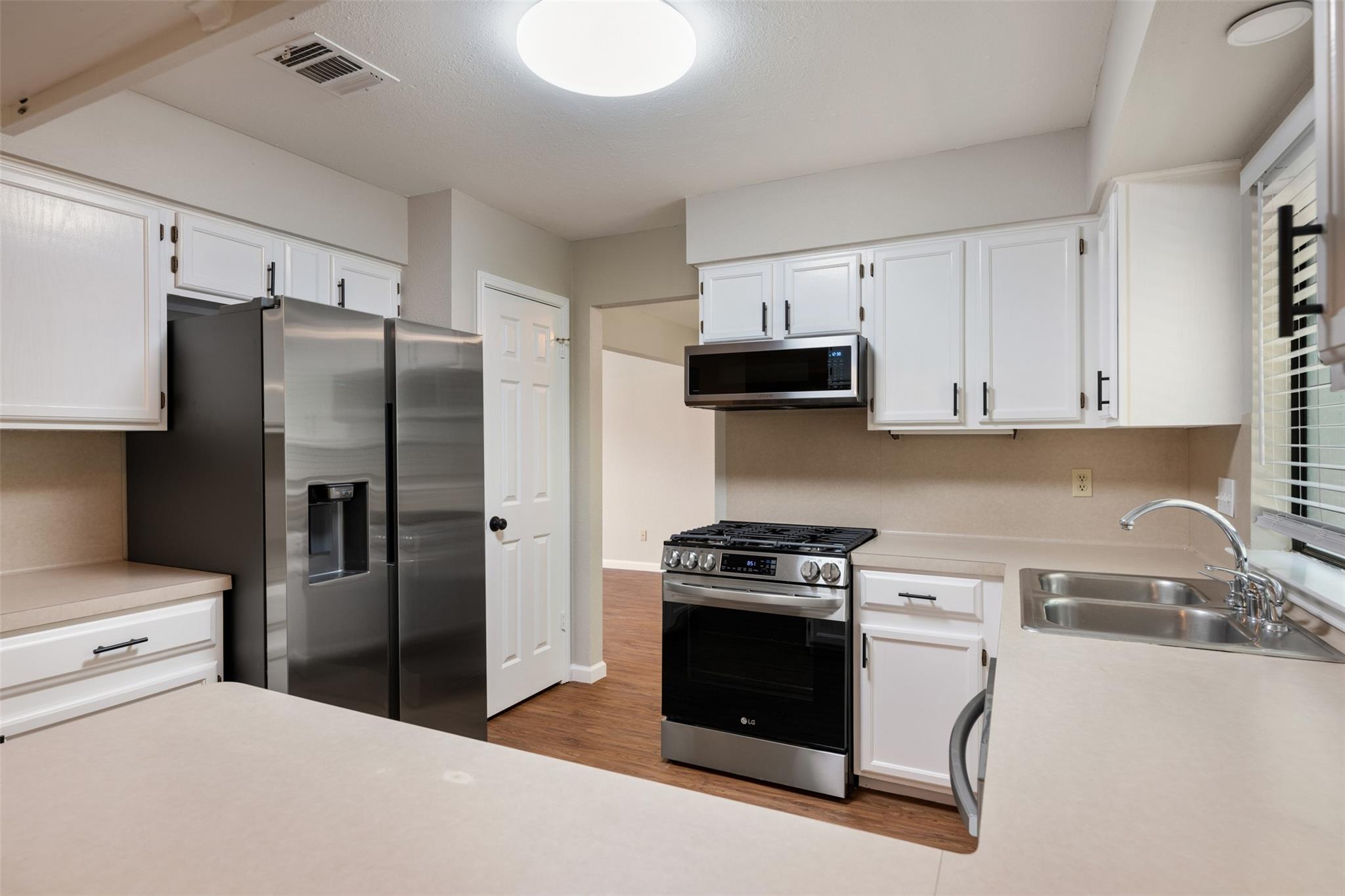 2407 Wood Chase Trl, Austin, TX 78728