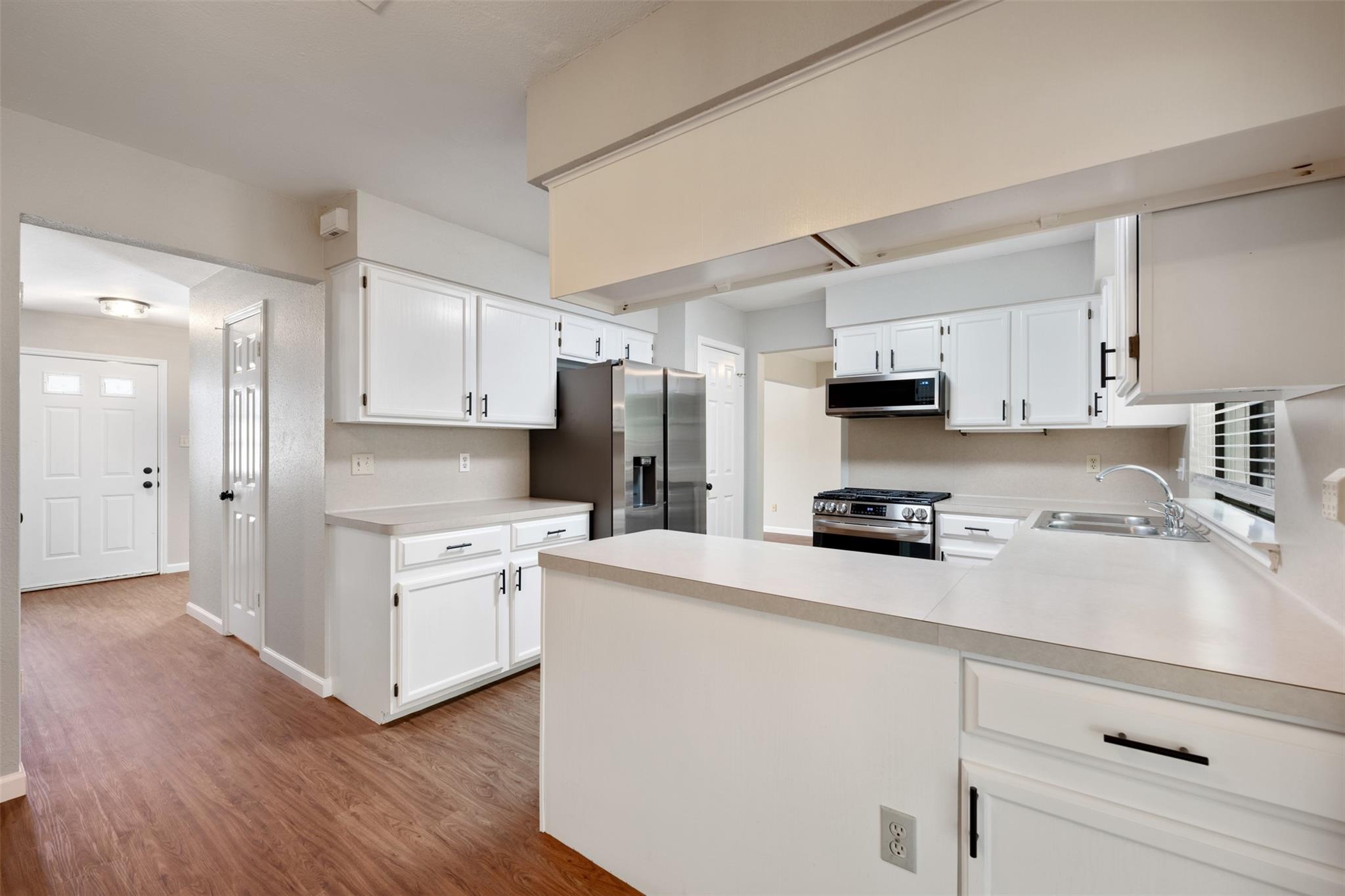 2407 Wood Chase Trl, Austin, TX 78728