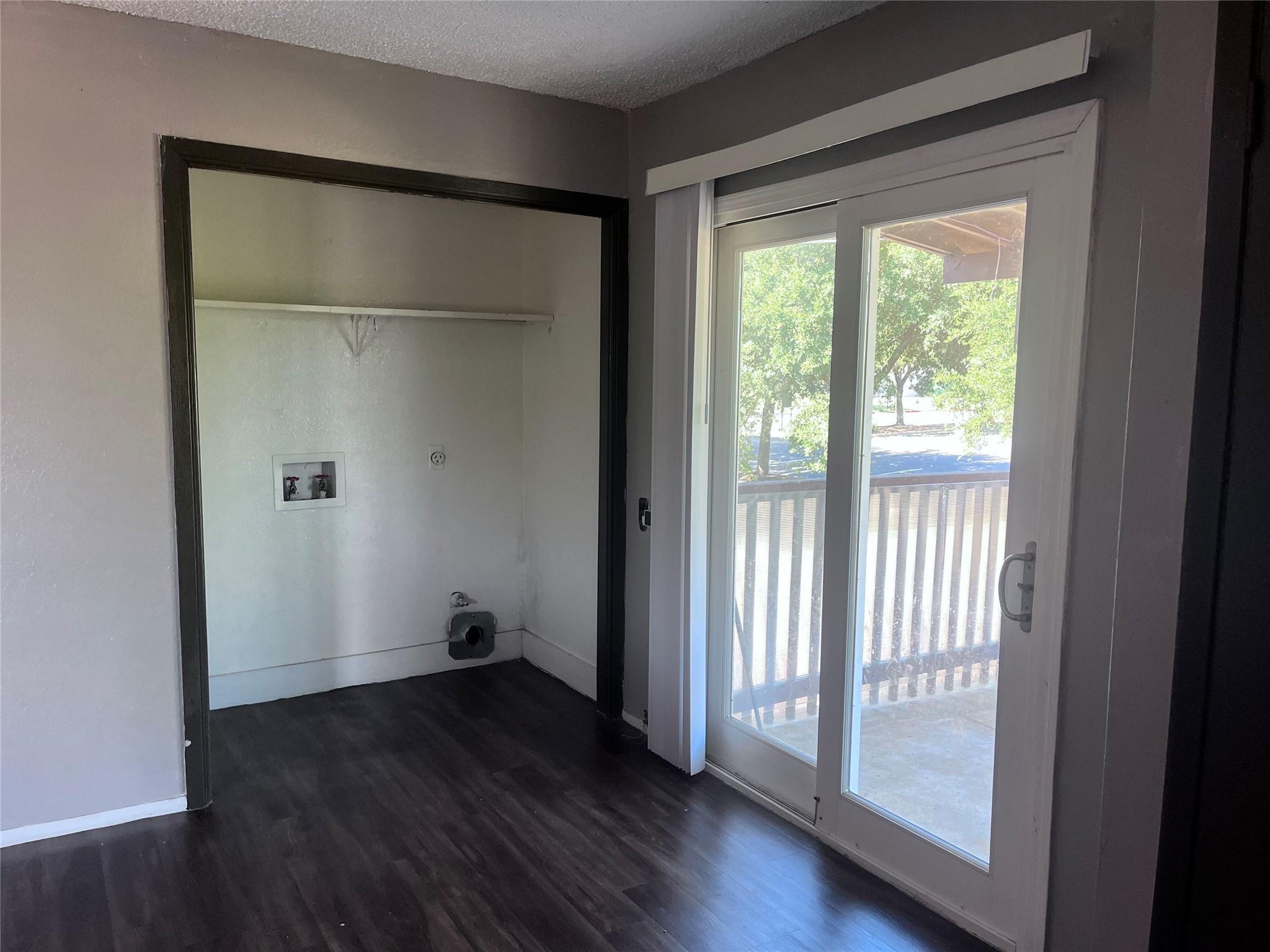 4910 Pepper Ln # D, Austin, TX 78744