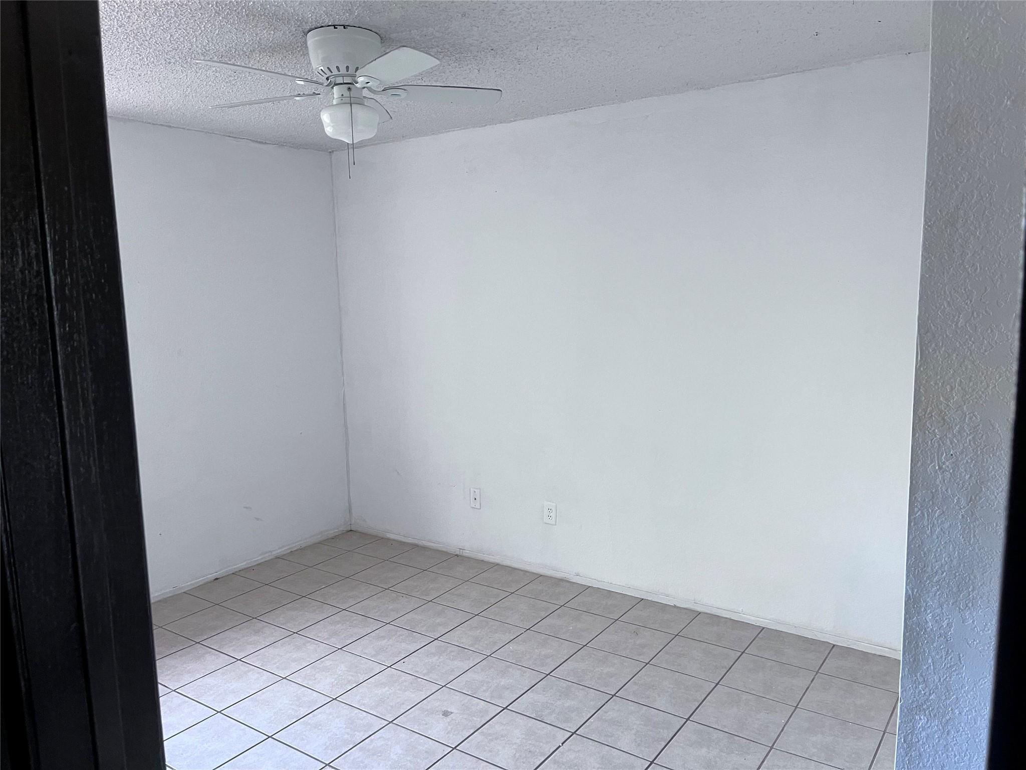 4910 Pepper Ln # D, Austin, TX 78744