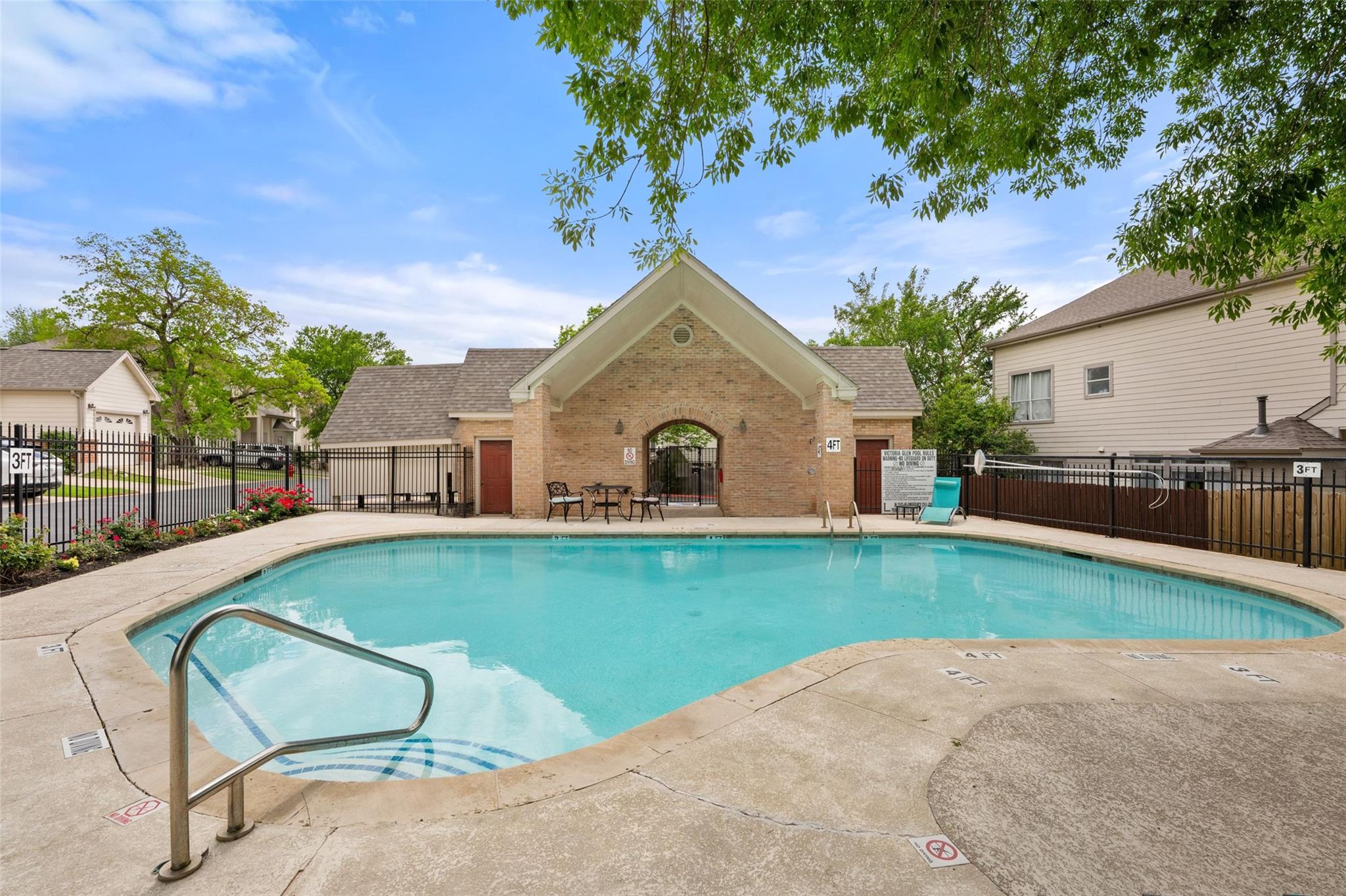 12213 Abbey Glen Ln, Austin, TX 78753
