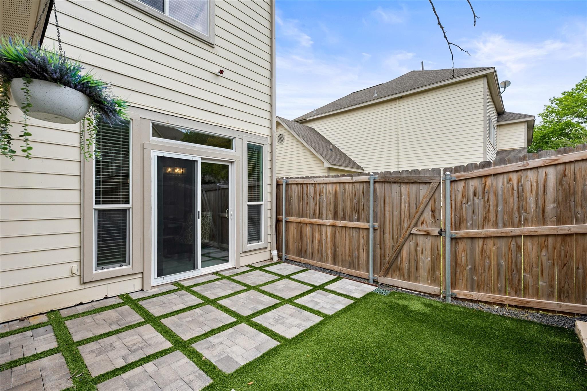 12213 Abbey Glen Ln, Austin, TX 78753