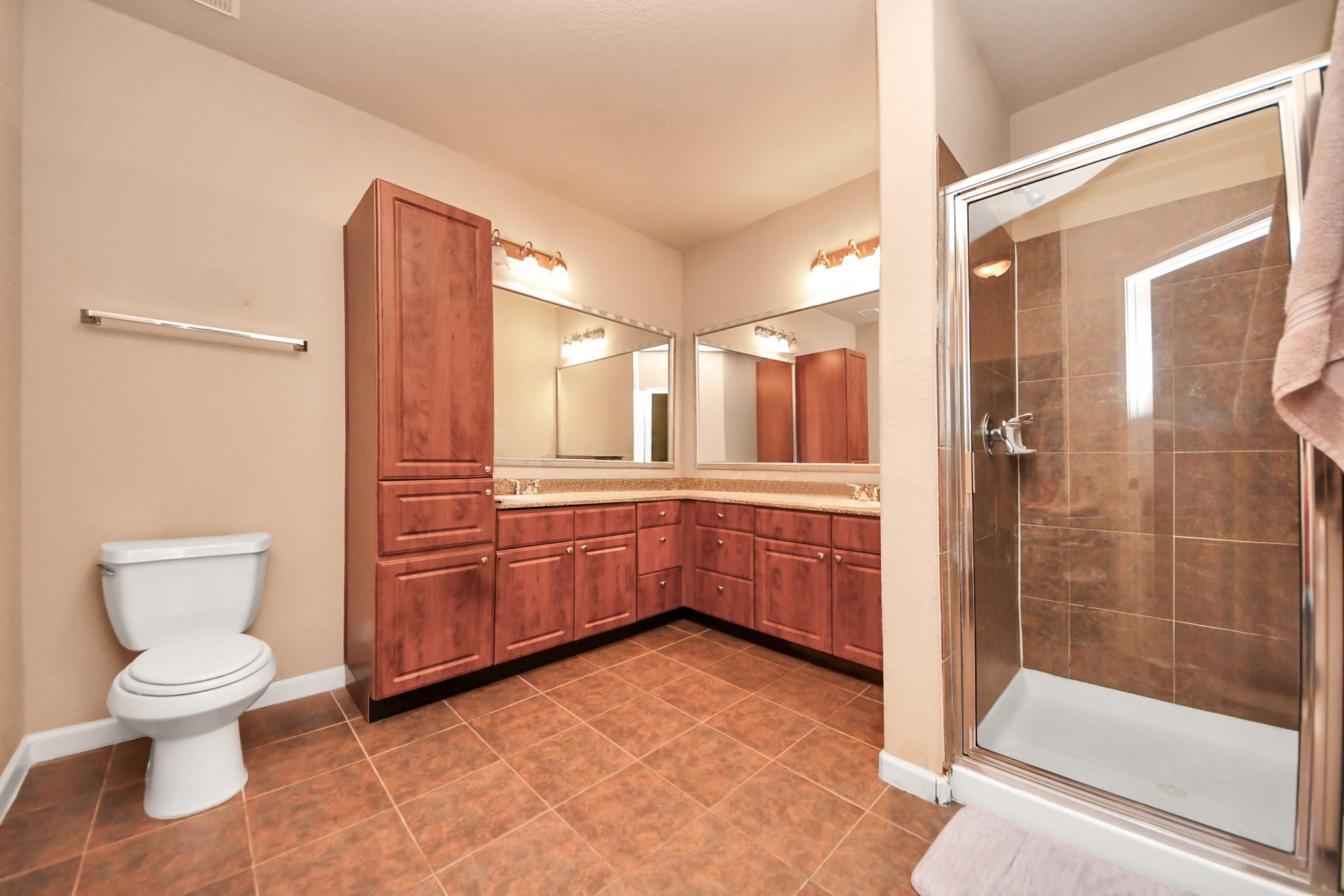 1711 Old Spanish Trl # 404, Houston, TX 77054