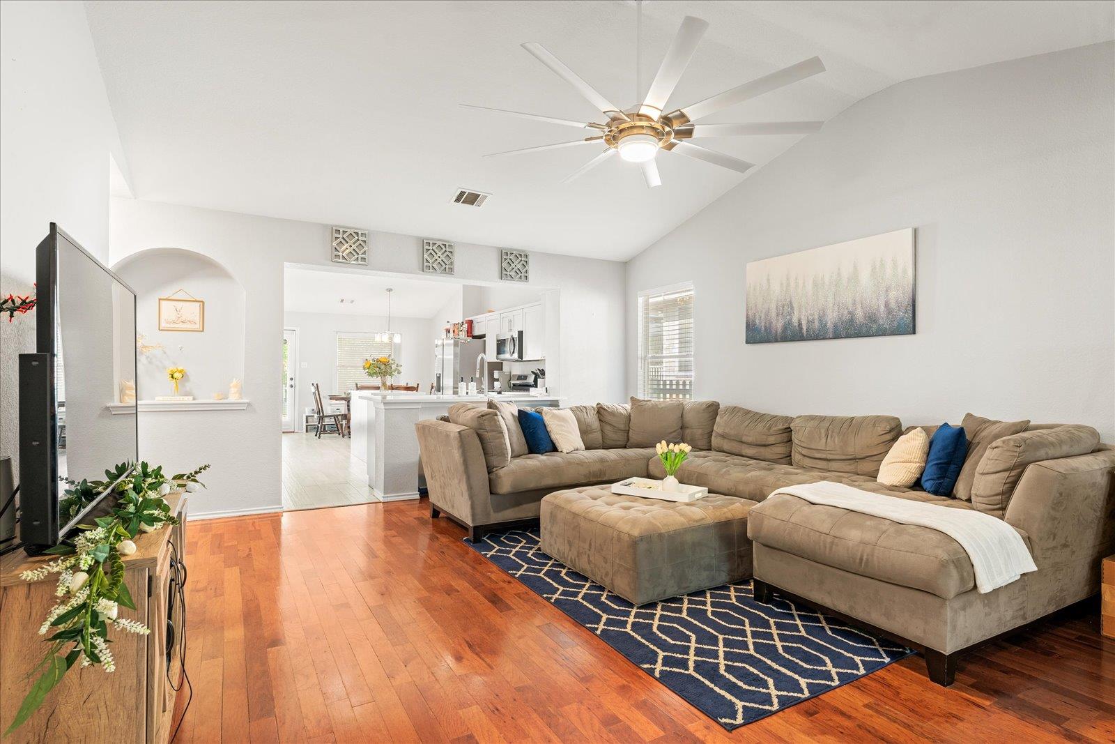 4456 Mather, Kyle, TX 78640