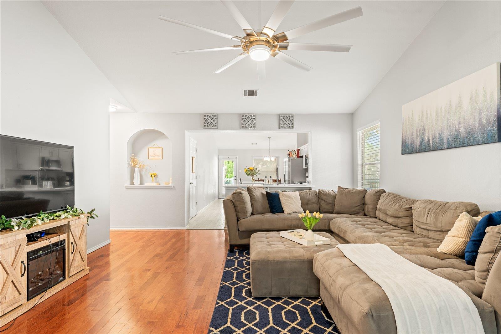 4456 Mather, Kyle, TX 78640