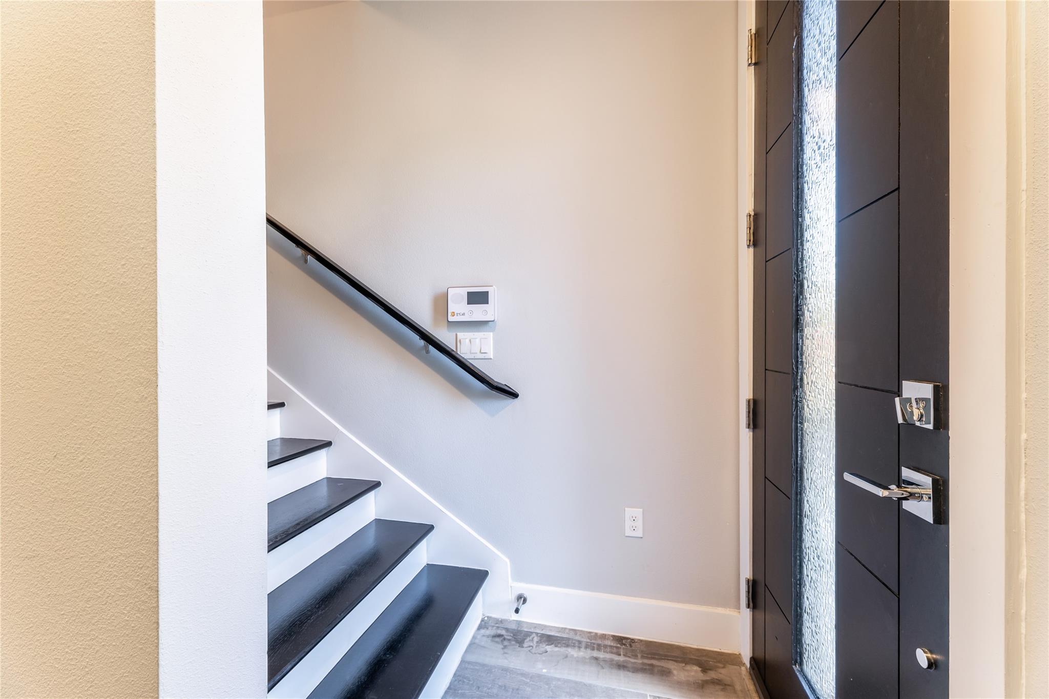 1417 Kramer Ln # 9, Austin, TX 78758