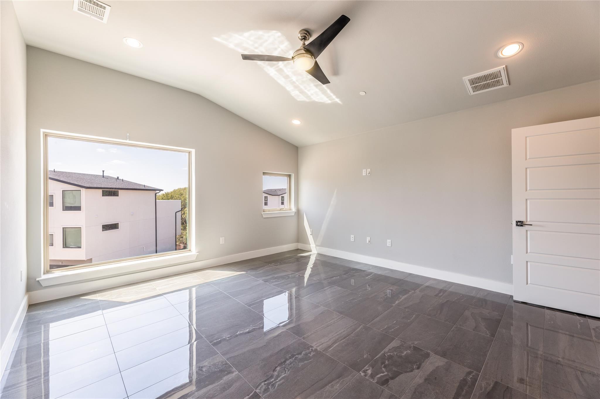 1417 Kramer Ln # 9, Austin, TX 78758