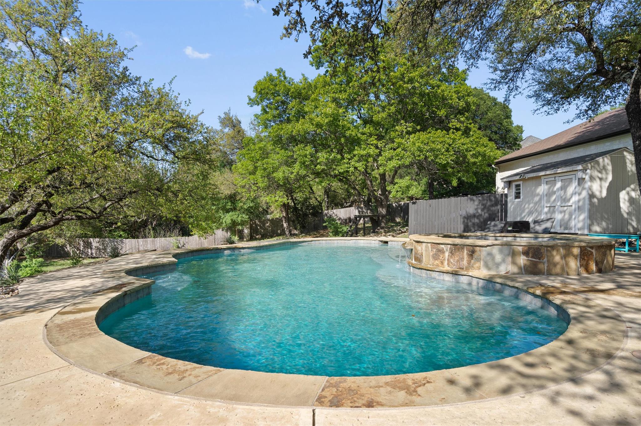 137 Roberts Cir, Georgetown, TX 78633