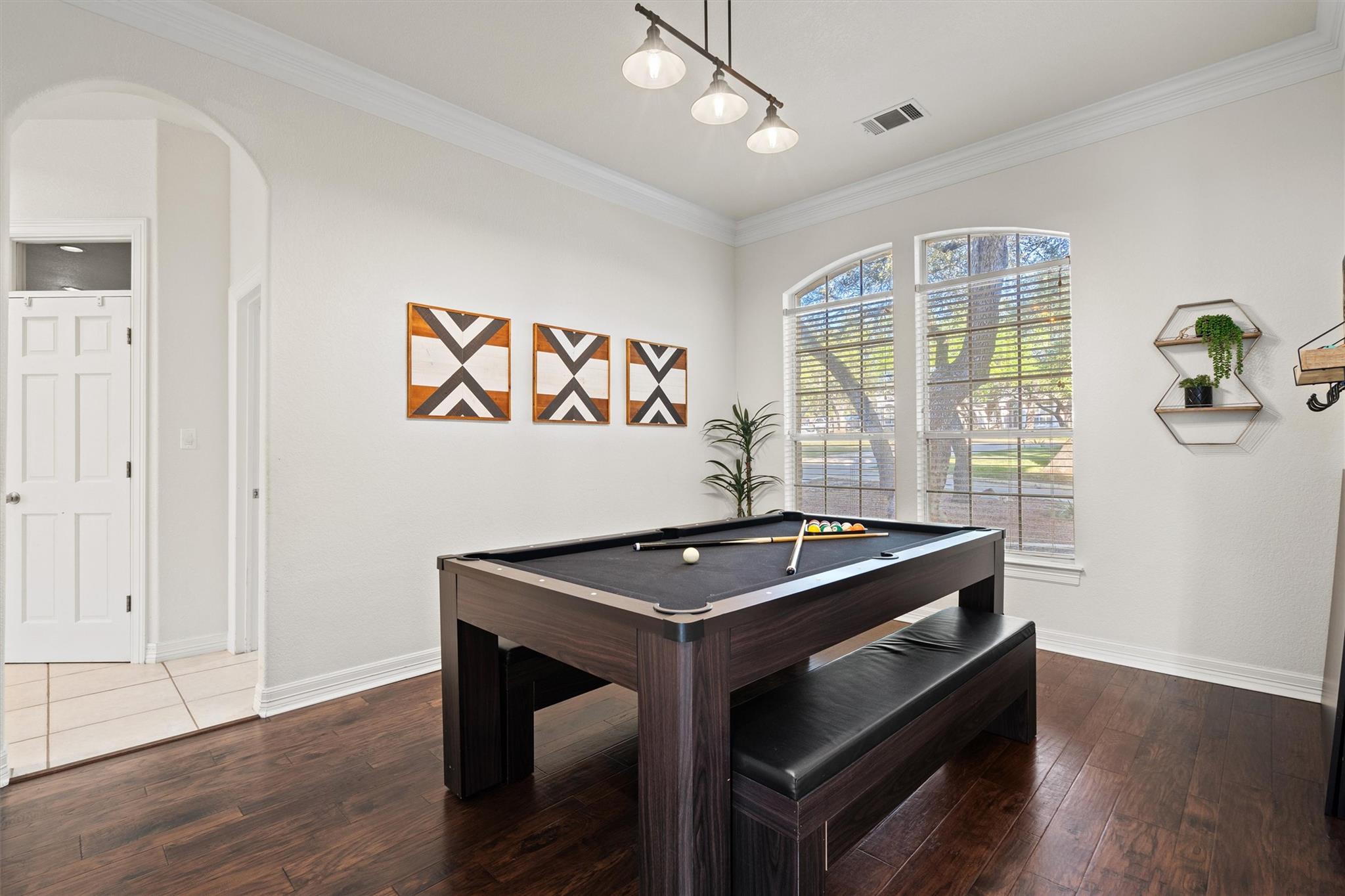 137 Roberts Cir, Georgetown, TX 78633