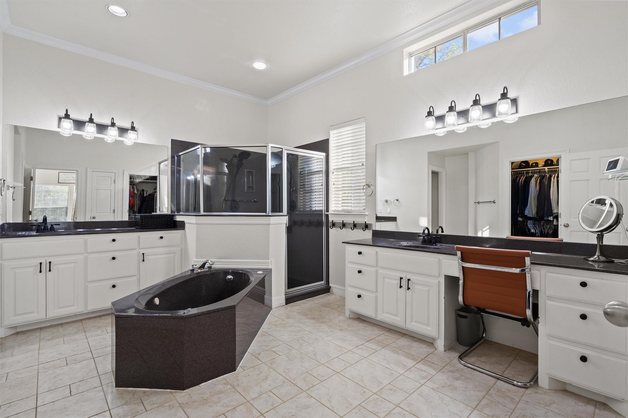 137 Roberts Cir, Georgetown, TX 78633