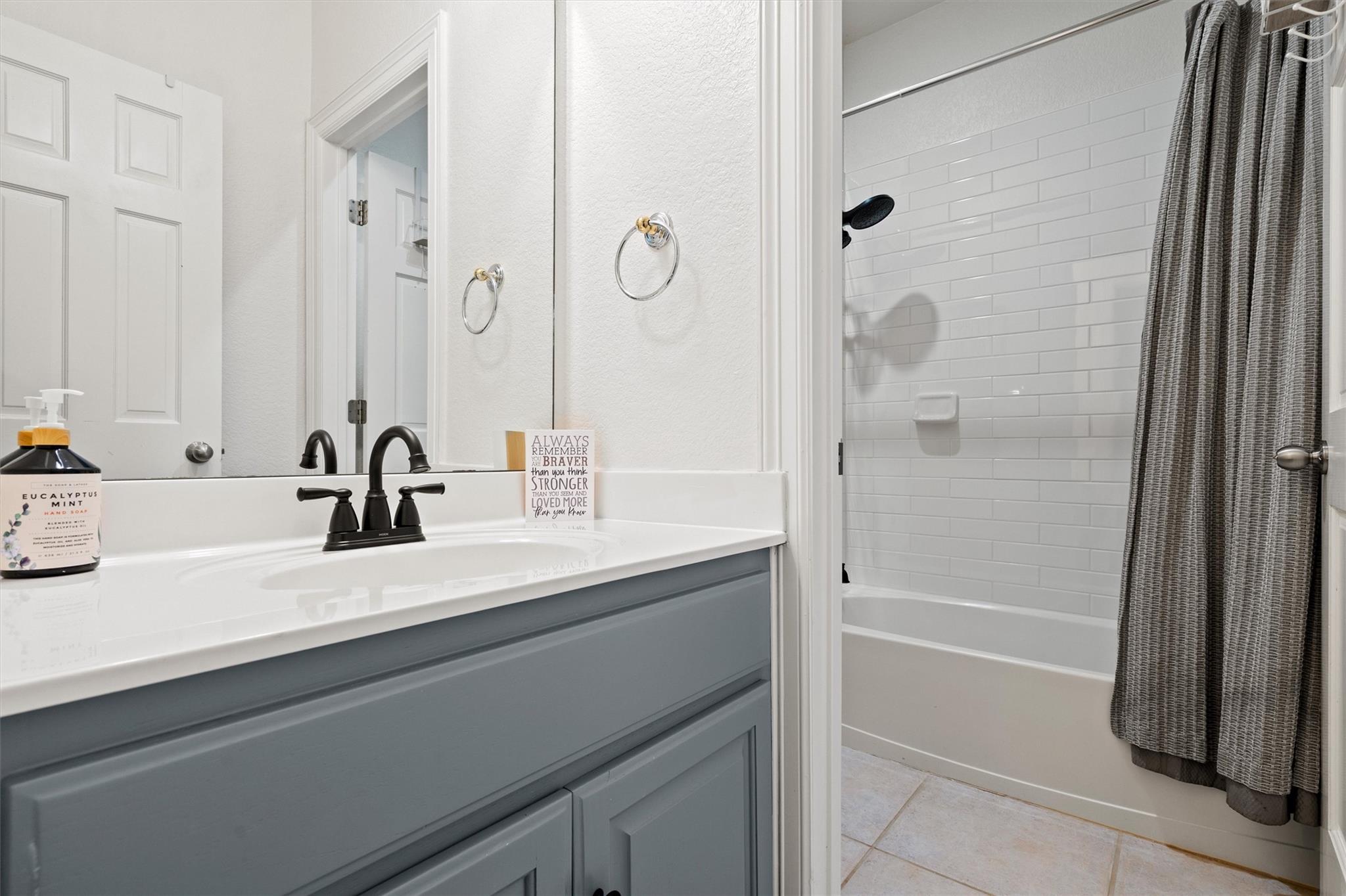 137 Roberts Cir, Georgetown, TX 78633